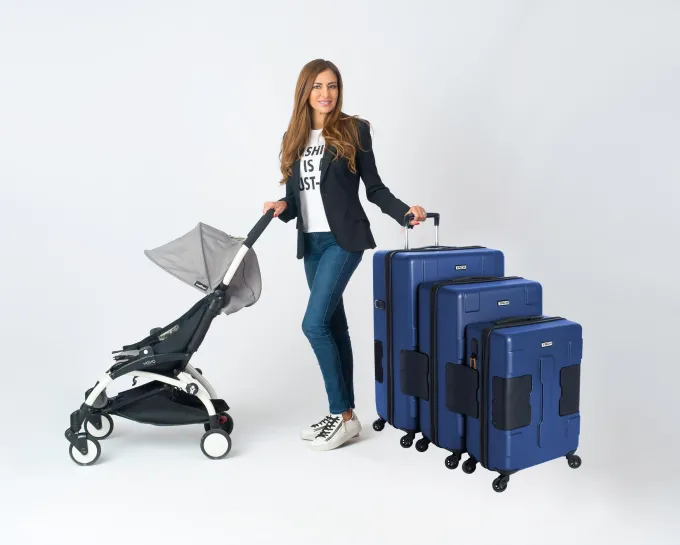 Silk & Salt TACH V3 Connectable Hardside Spinner Suitcase LuggaBags 3 Piece Set Red^ Checked Luggage