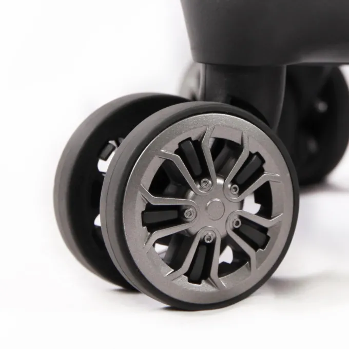 Silk & Salt Brookstone Keane 29 Hardside Spinner Luggage^ Checked Luggage