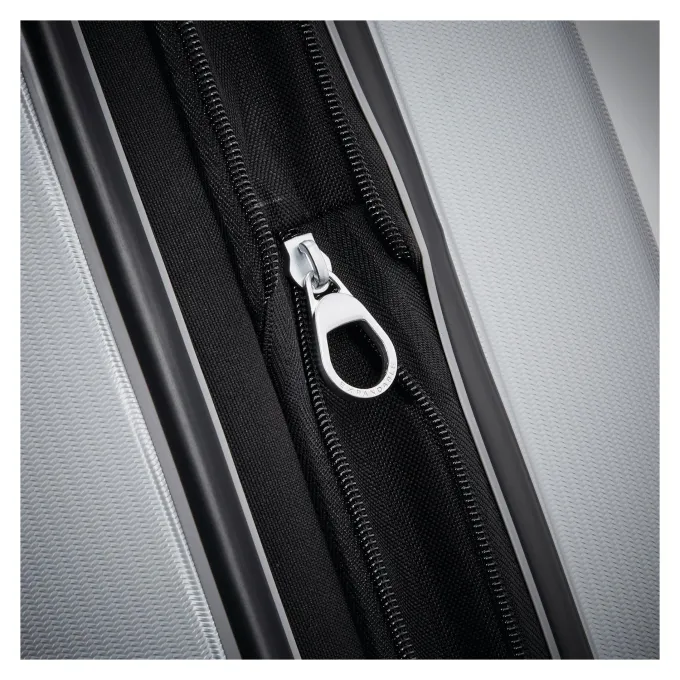 Silk & Salt Samsonite LuggaSilver Spinner 78/28^ Checked Luggage