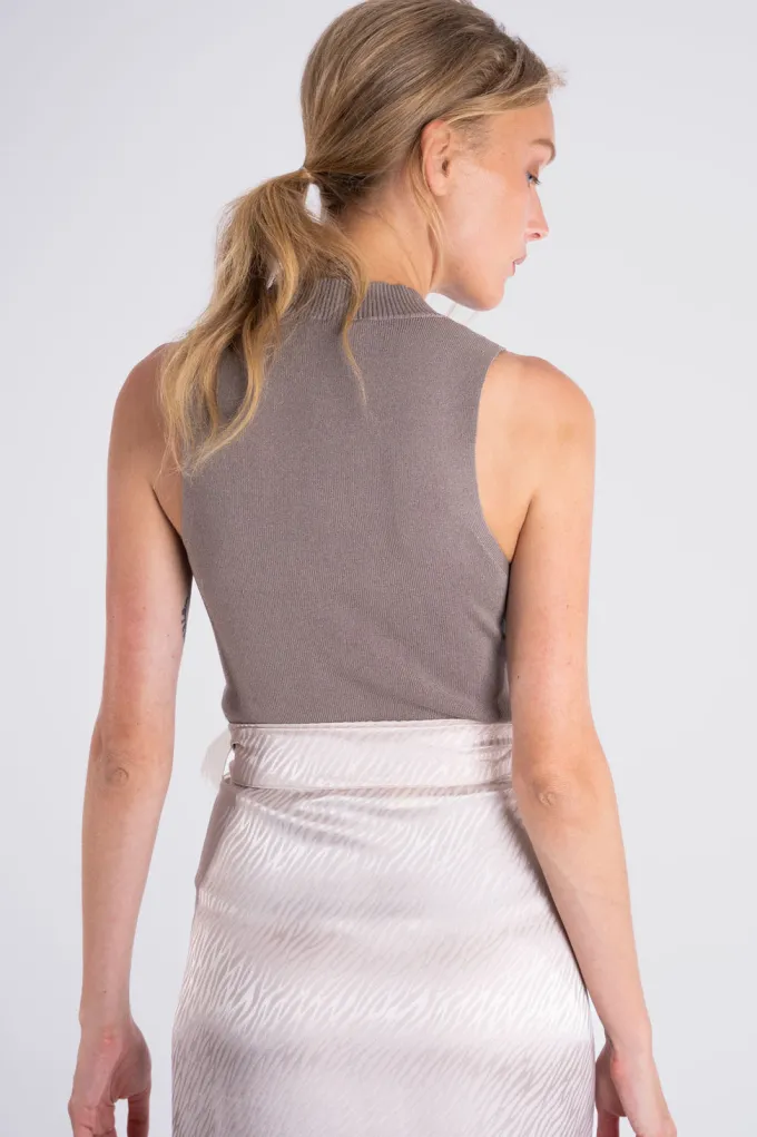 Silk & Salt peekaboo top^ Knitwear